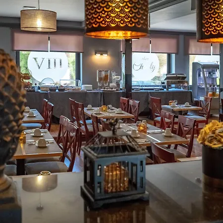 Park Airport 3* シャルルロワ