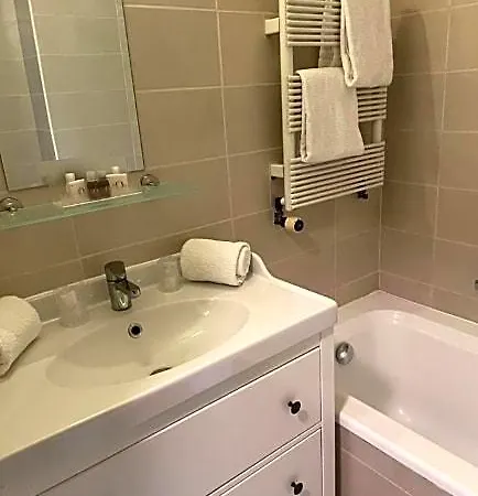 Hotel Park Airport 3*